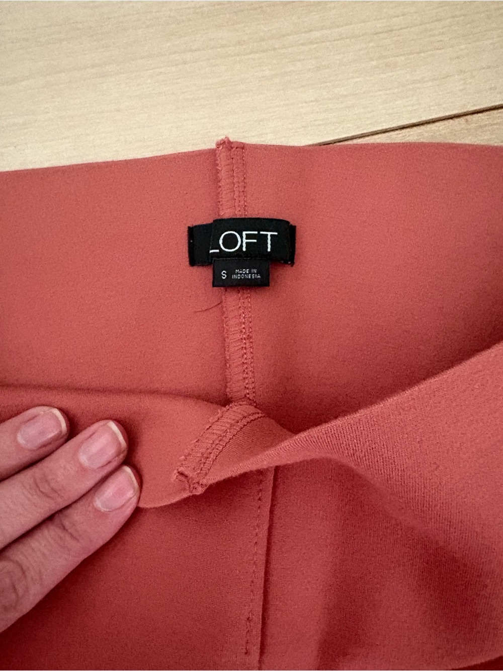 LOFT Ponte Leggings in Coral Rose - Picture 2 of 3